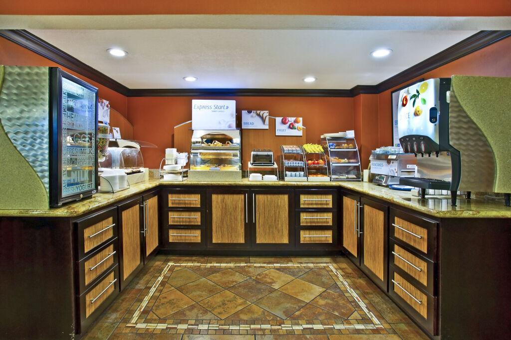 hotel image 12