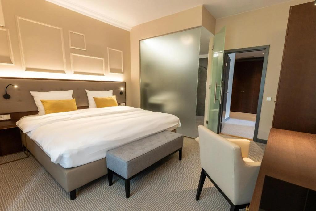 hotel image 16