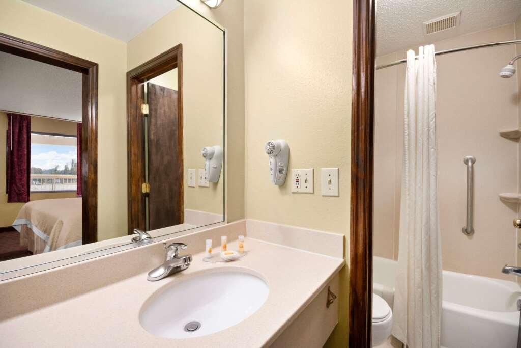hotel image 13