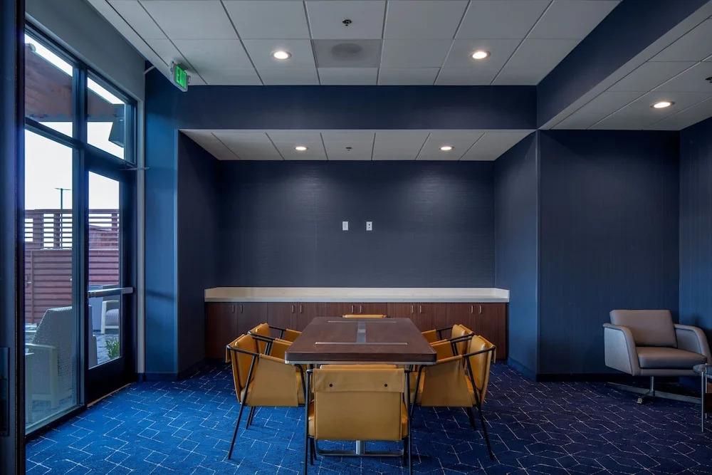 hotel image 12