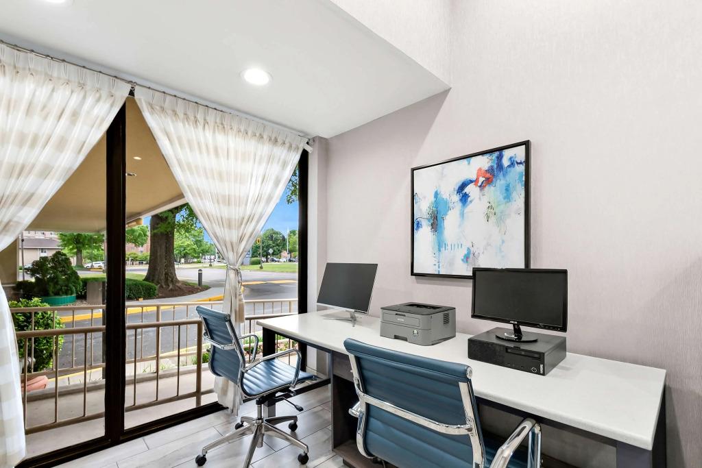 hotel image 13