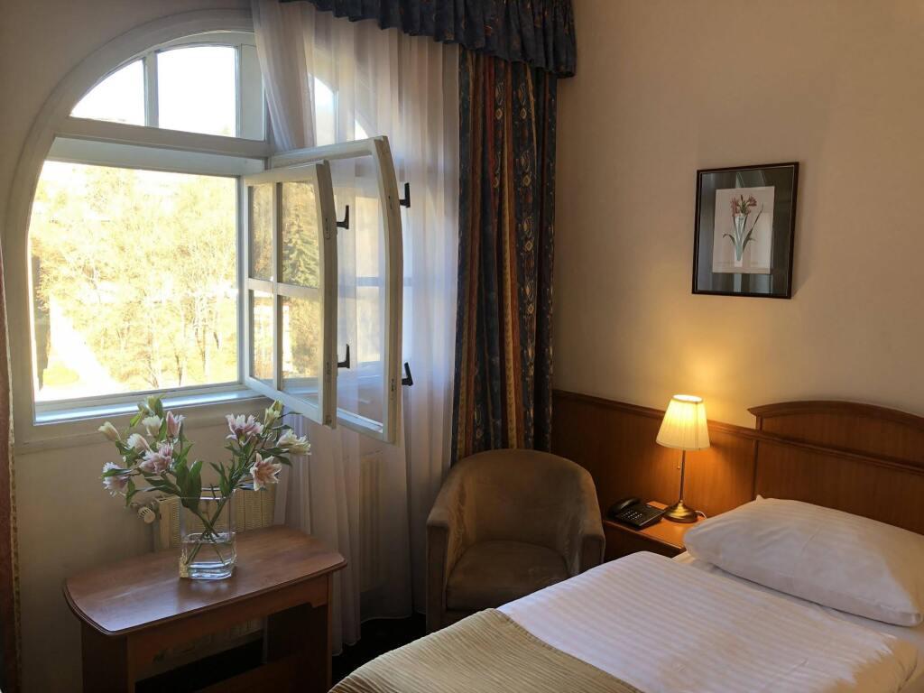 hotel image 9