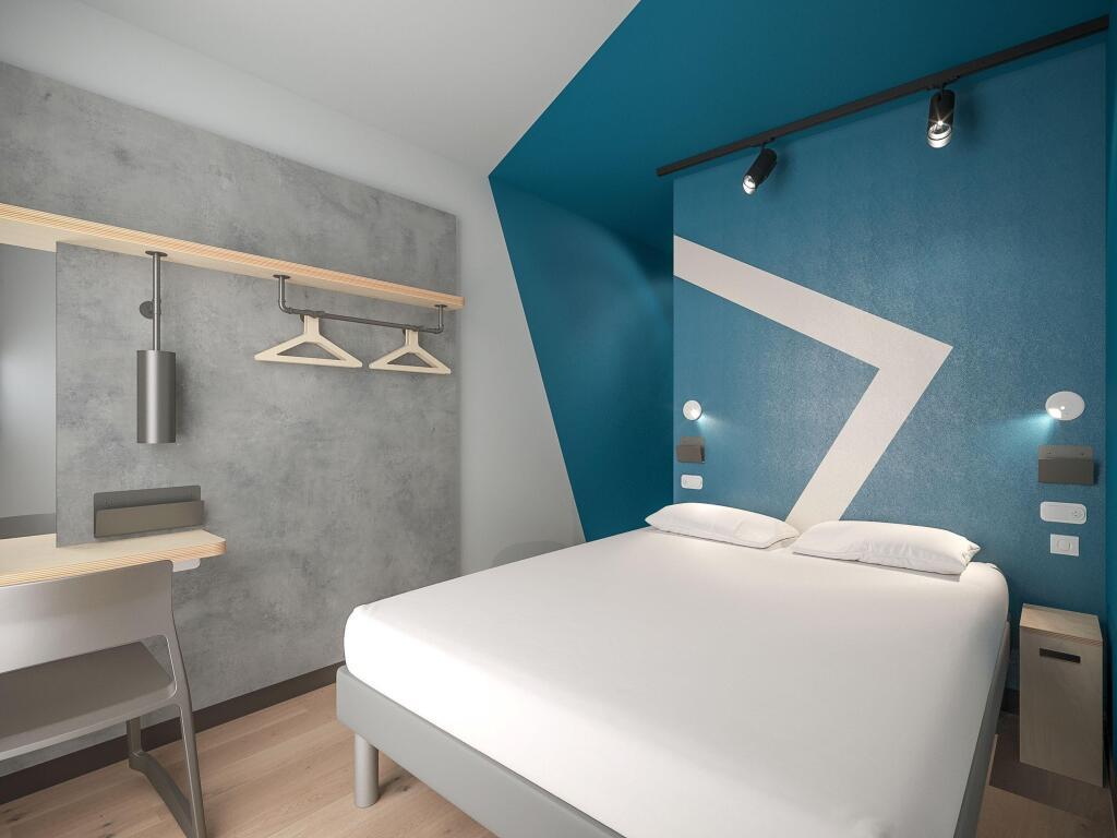 hotel image 39