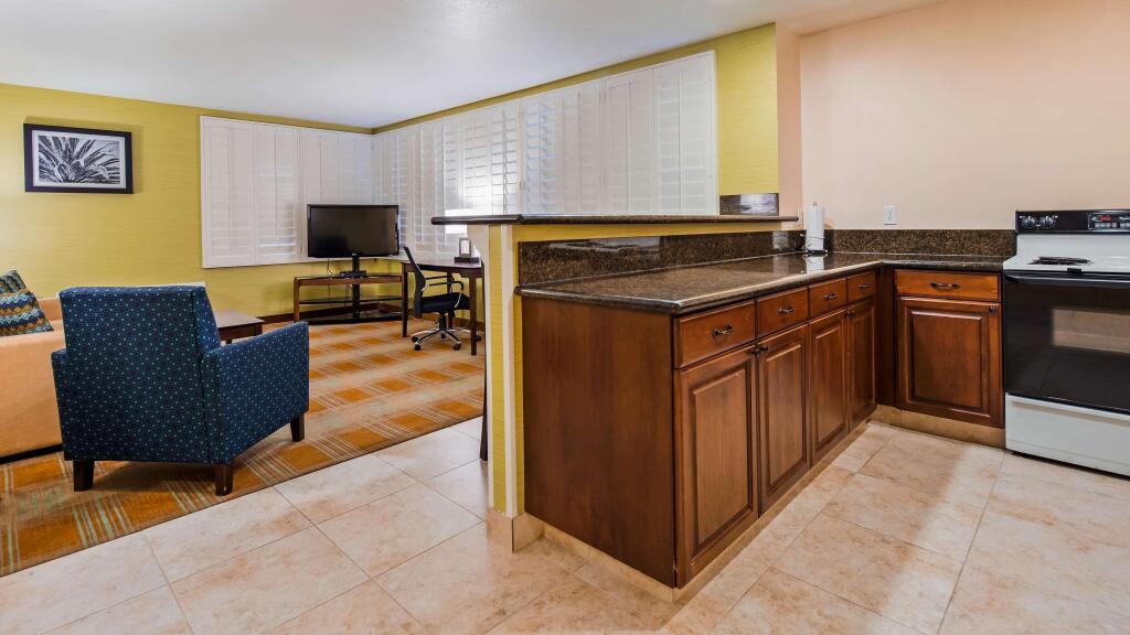 hotel image 10