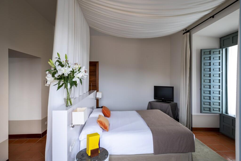 hotel image 36