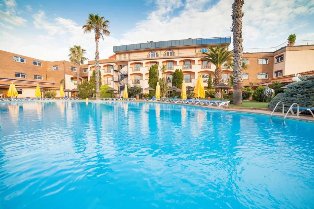 hotel image 10