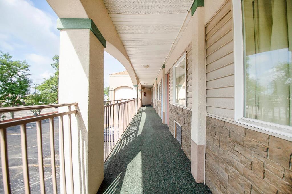hotel image 10