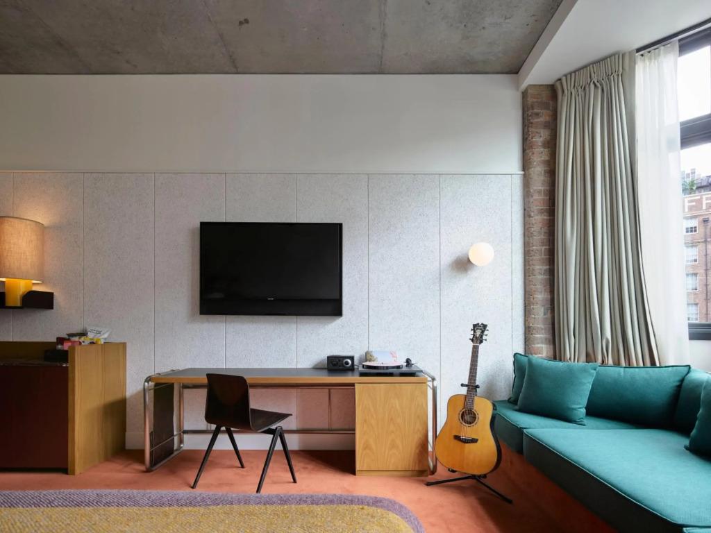 hotel image 11