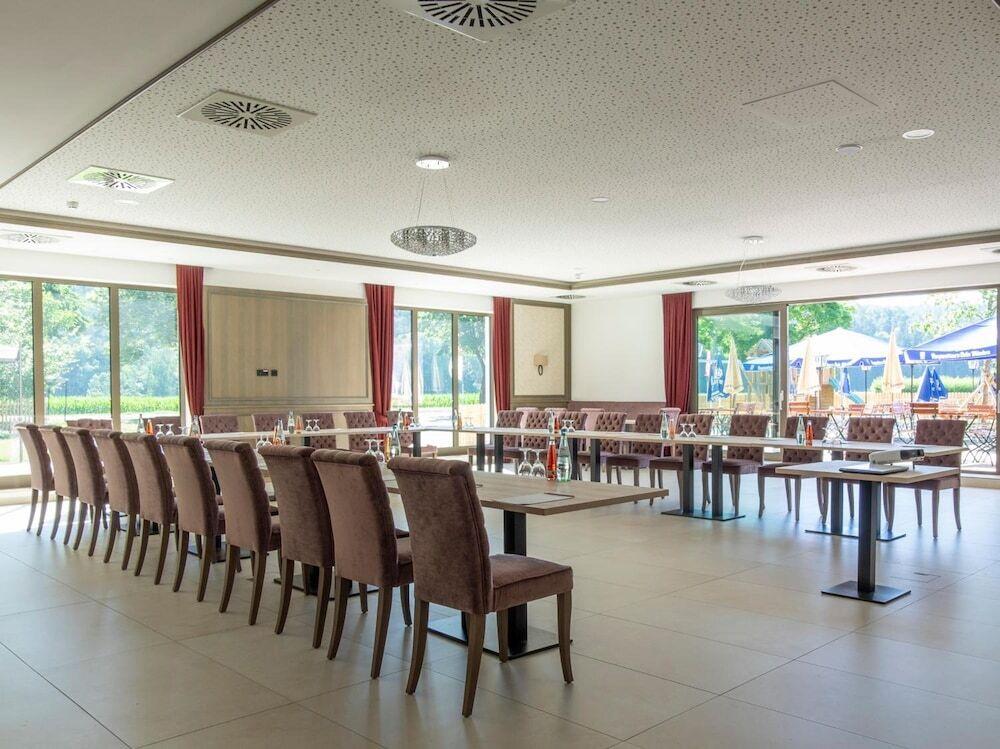 hotel image 18