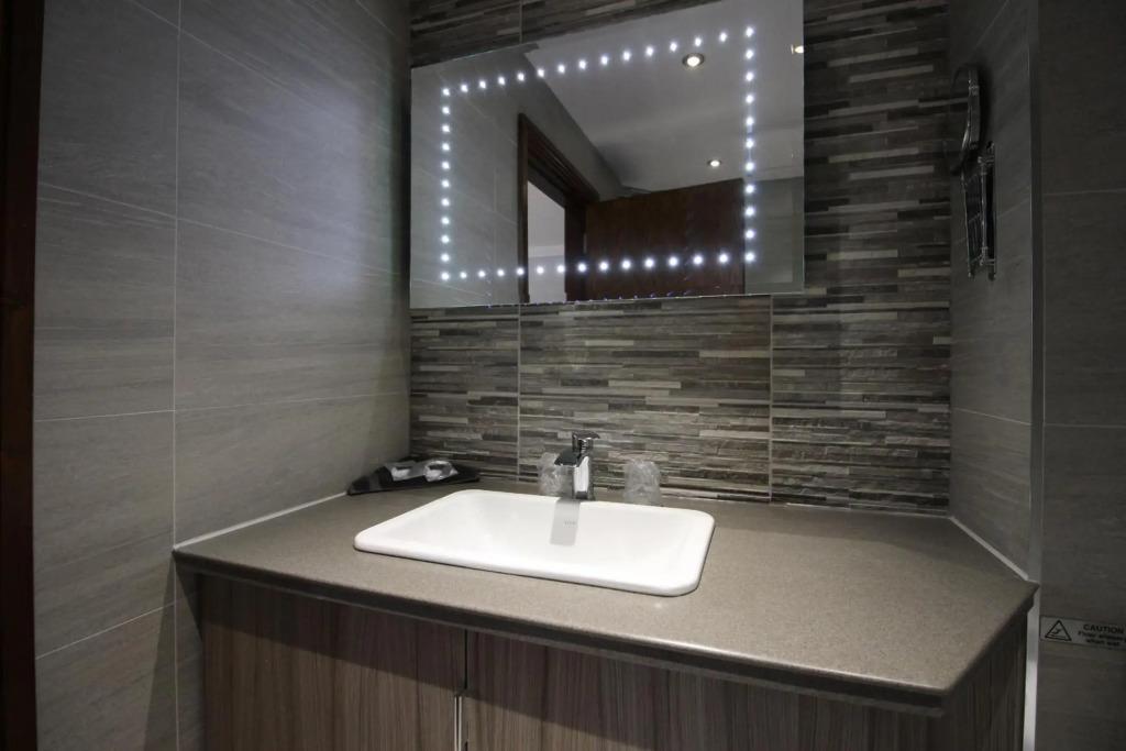 hotel image 8