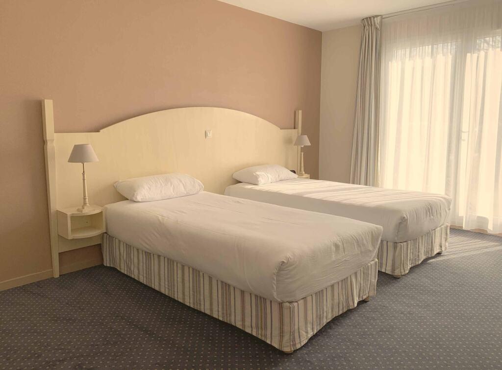 hotel image 8