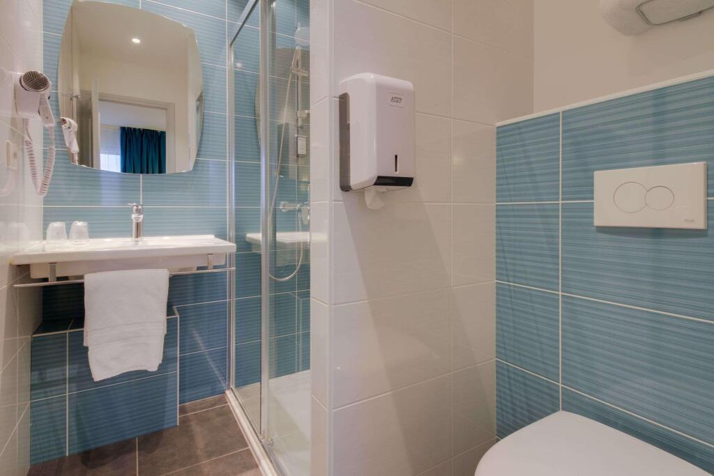 hotel image 13