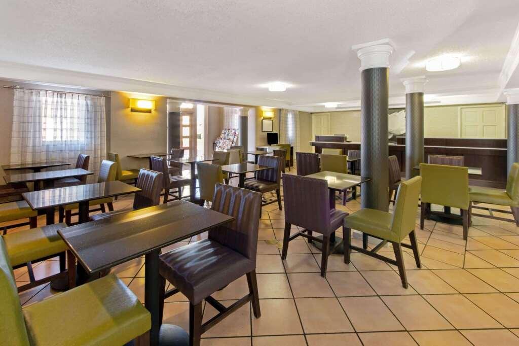 hotel image 12