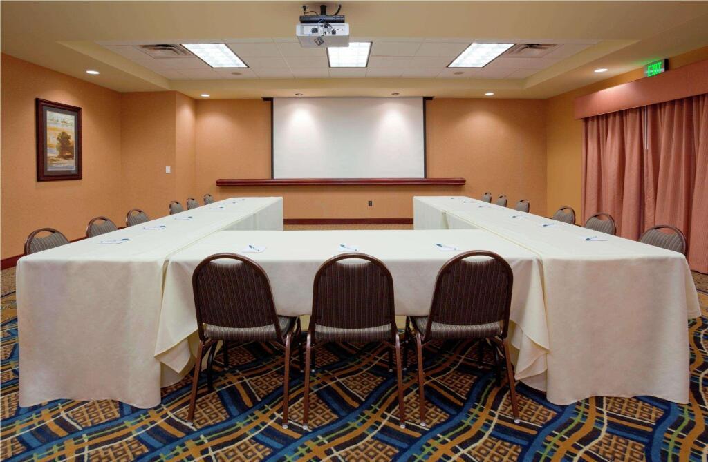 hotel image 13
