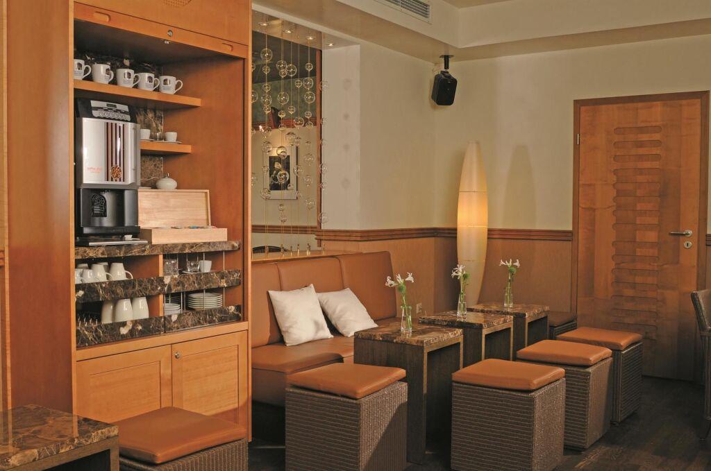 hotel image 13