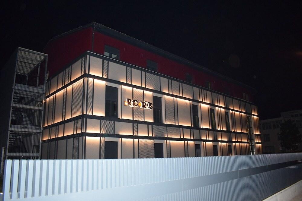 hotel image 16