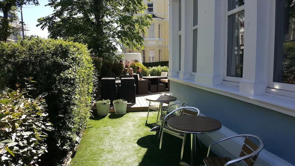 hotel image 9