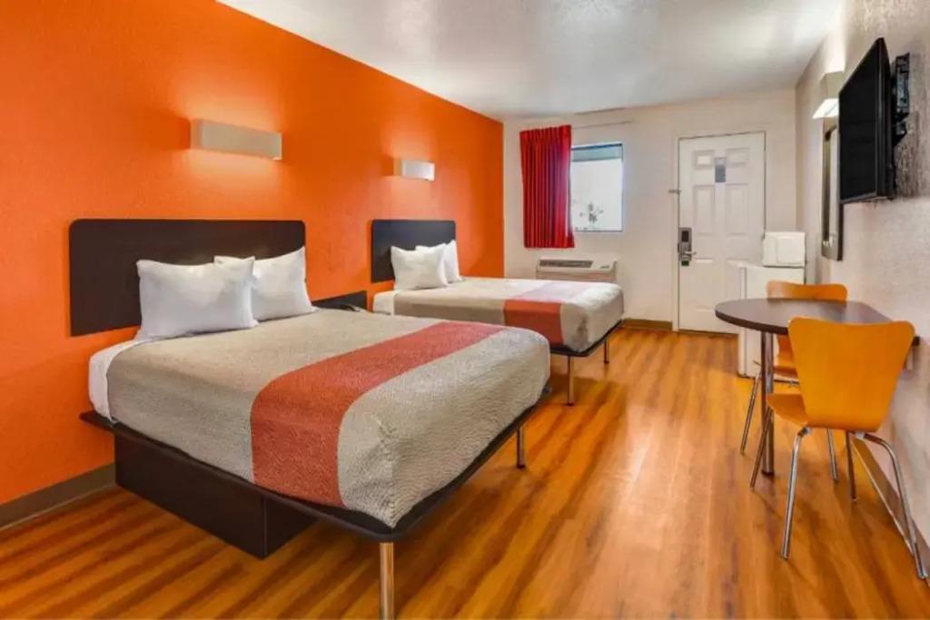 hotel image 10