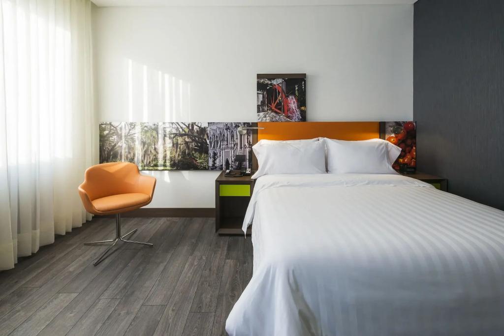 hotel image 13