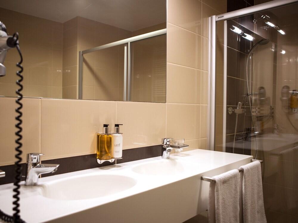hotel image 12