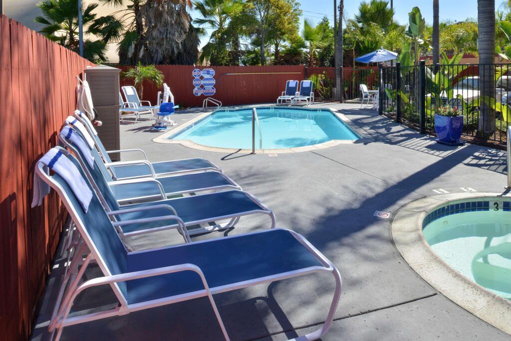 hotel image 9