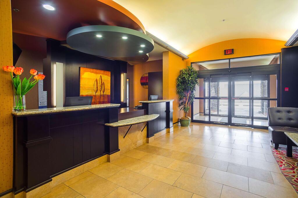 hotel image 13