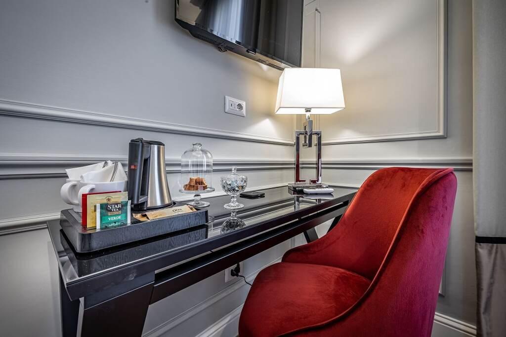 hotel image 13
