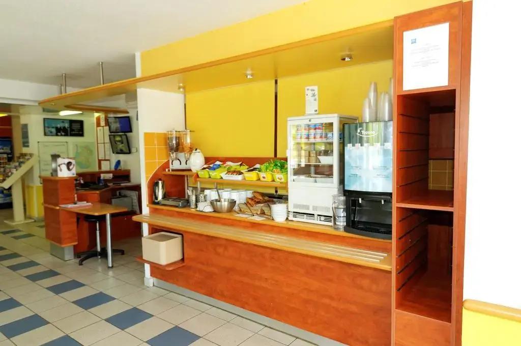 hotel image 10