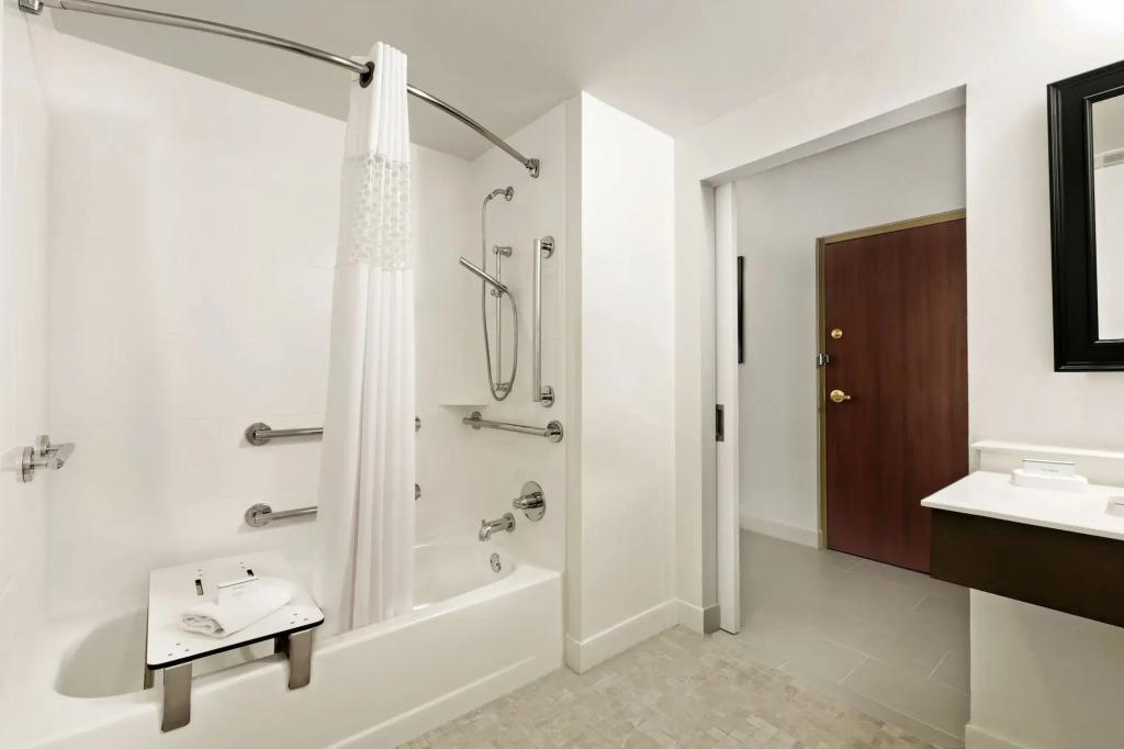 hotel image 13