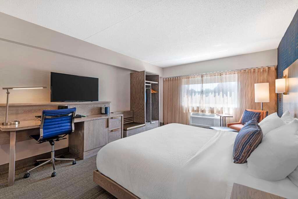 hotel image 16