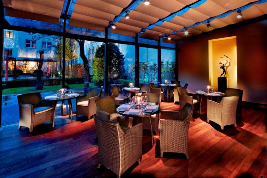 hotel image 10