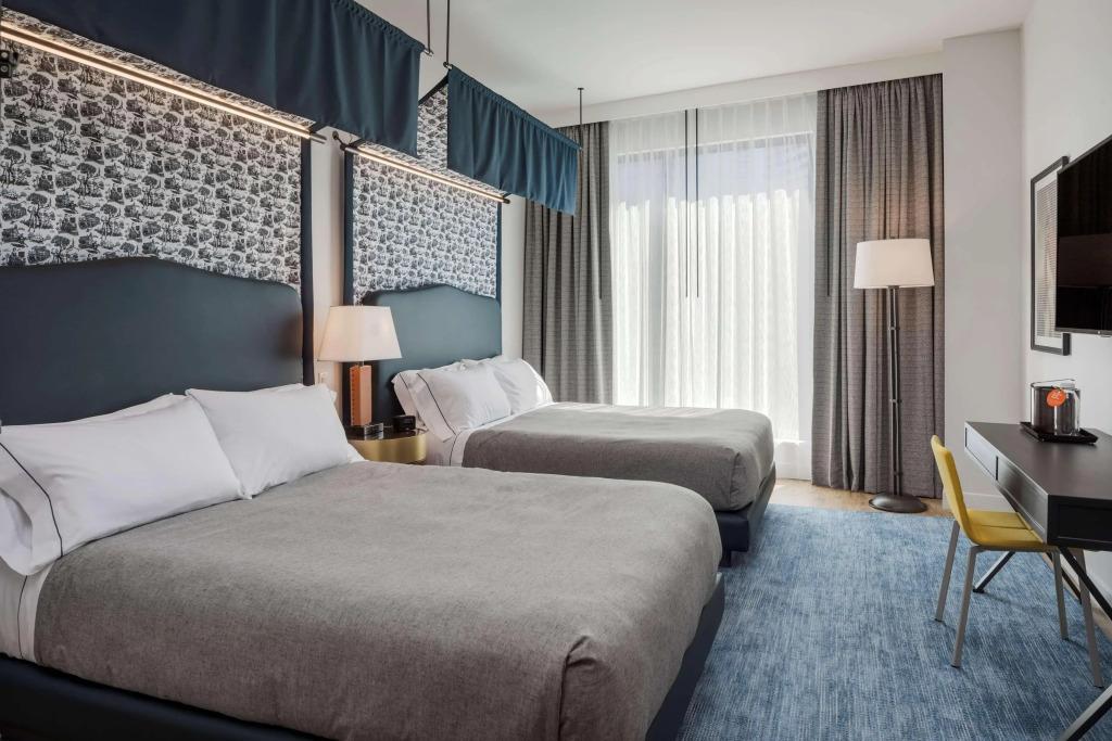 hotel image 16