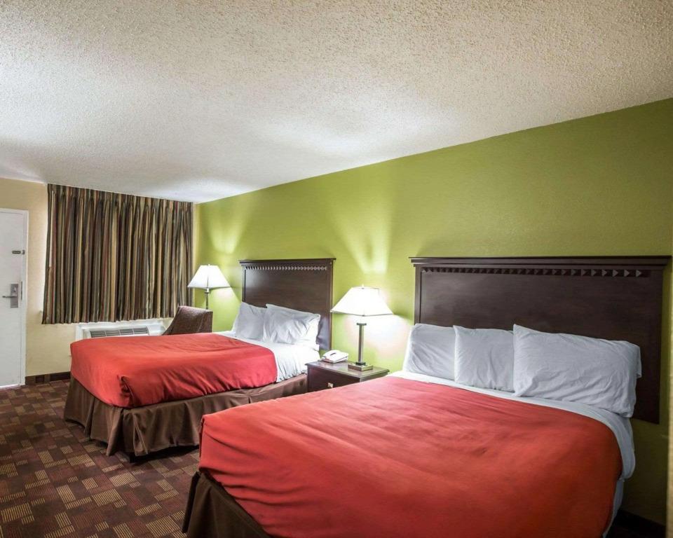 hotel image 10
