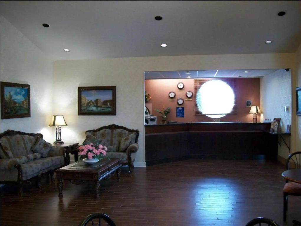 hotel image 8