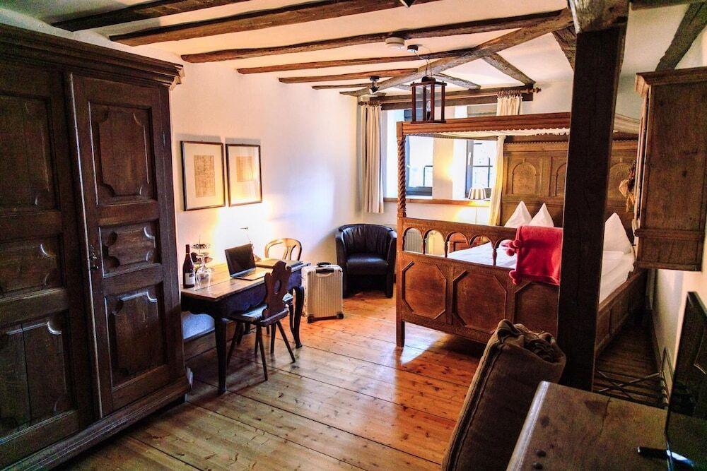 hotel image 13