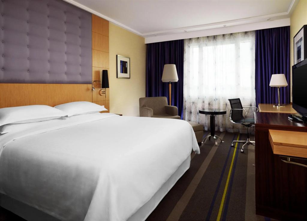 hotel image 37
