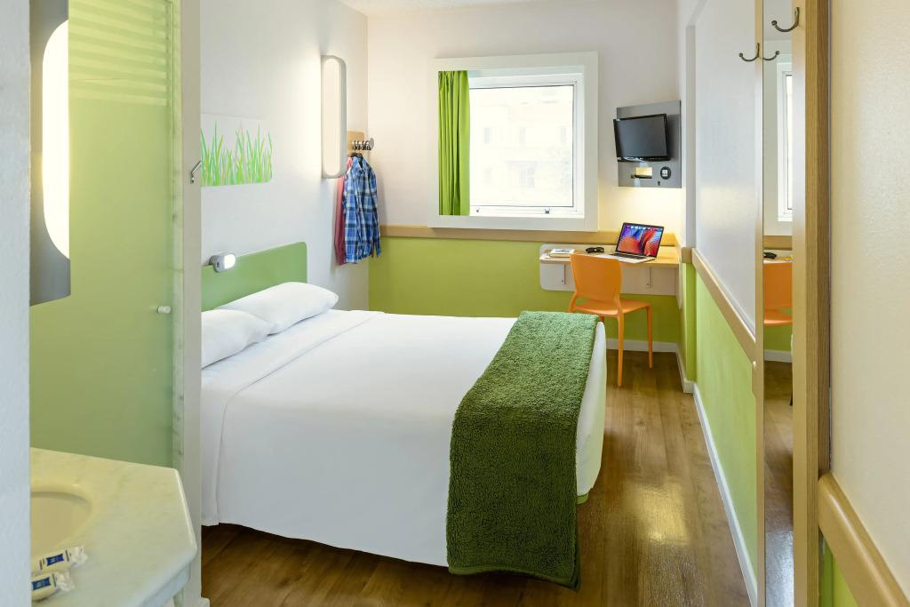 hotel image 36