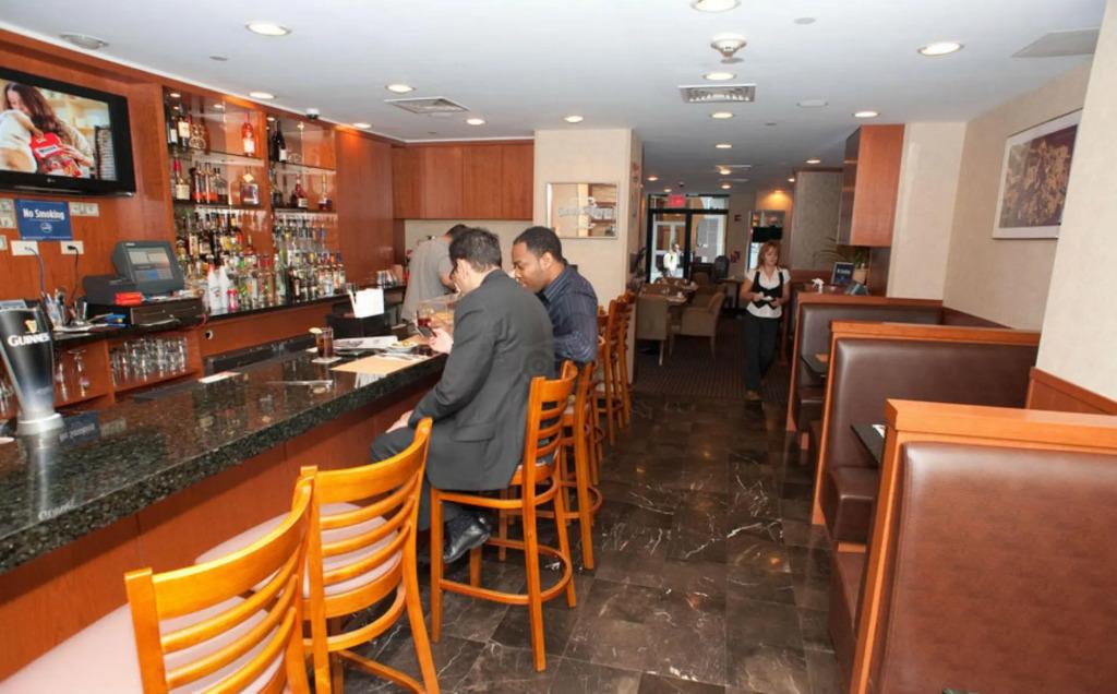 hotel image 10