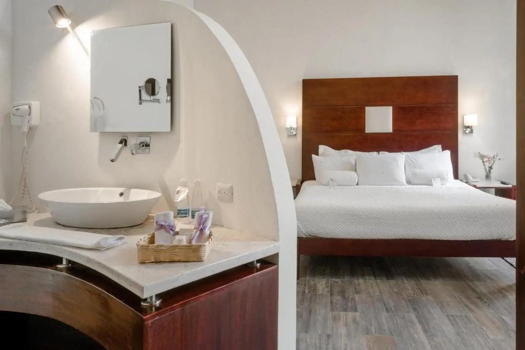 hotel image 7
