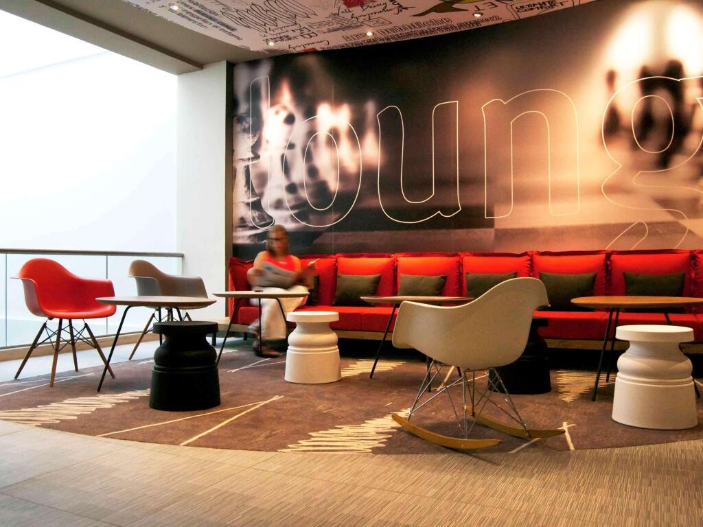 hotel image 13