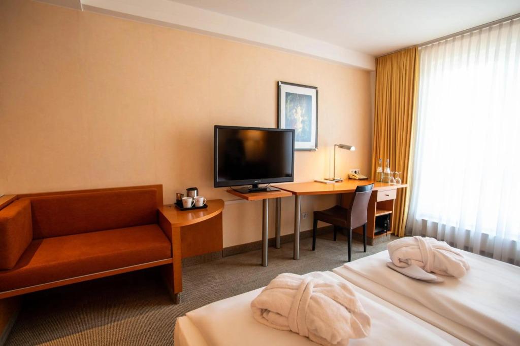 hotel image 10