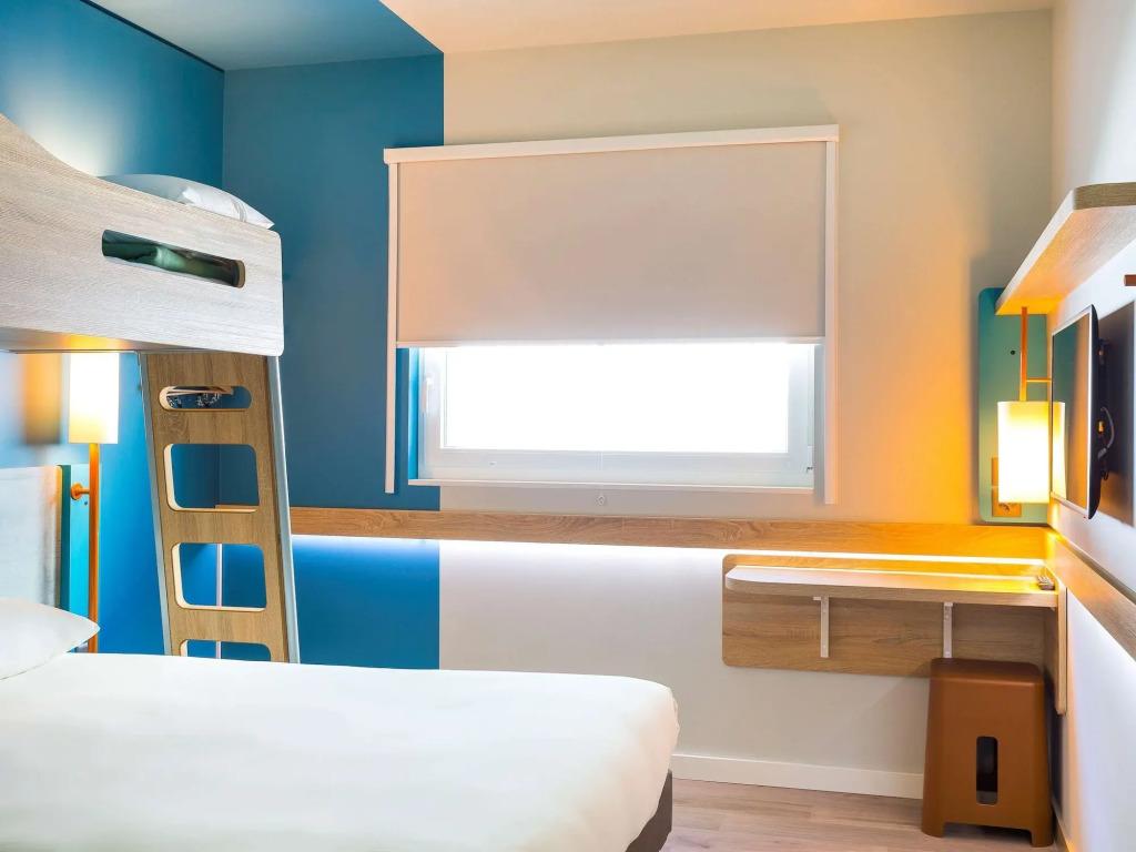 hotel image 12