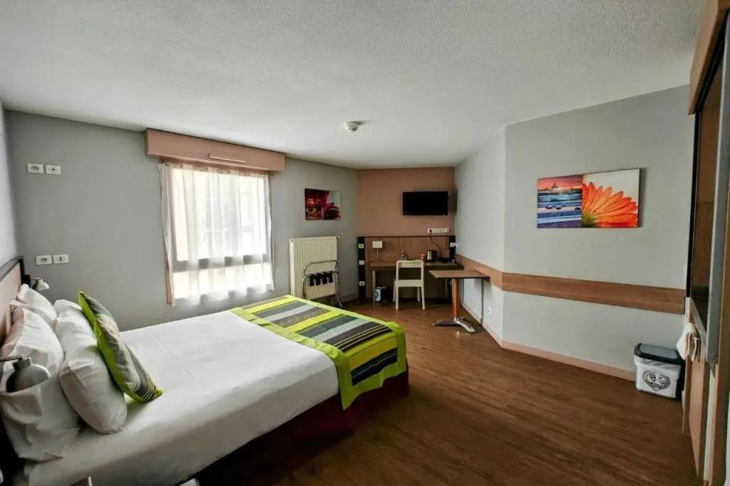 hotel image 18