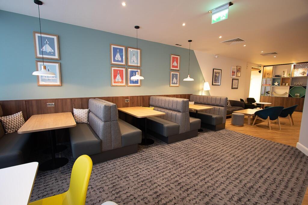 hotel image 10