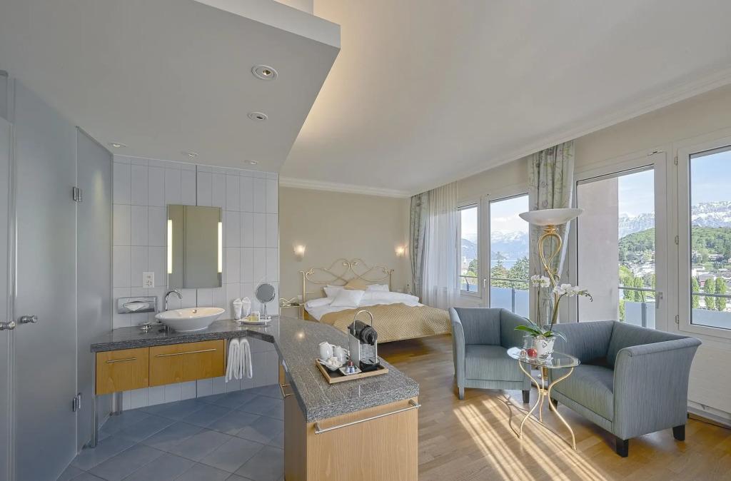 hotel image 16