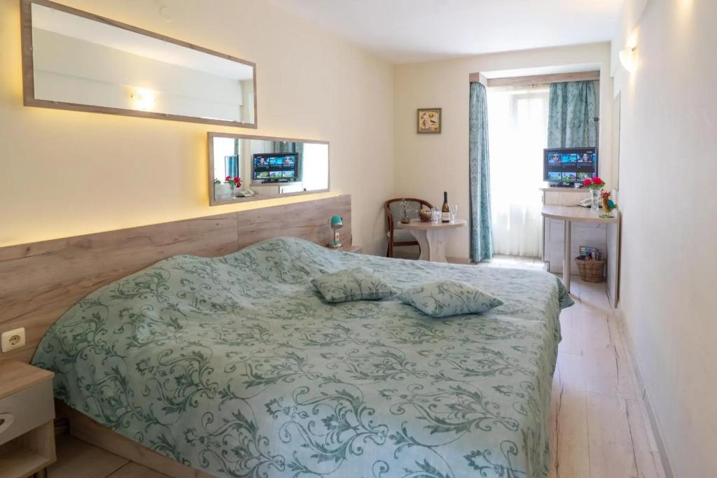 hotel image 10
