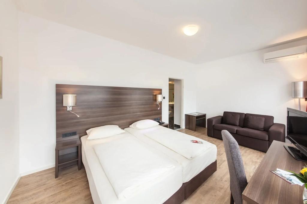 hotel image 15