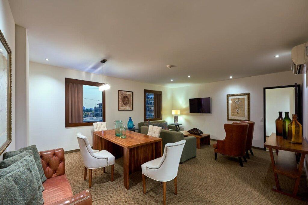 hotel image 10