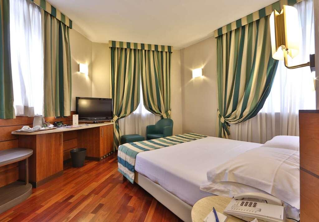 hotel image 35