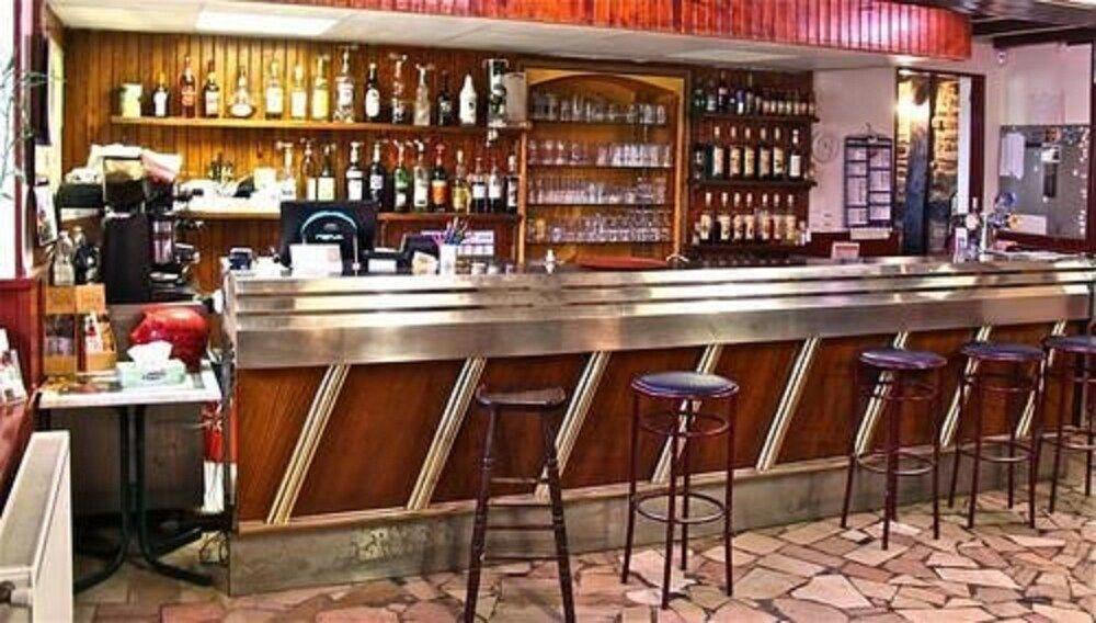 hotel image 9